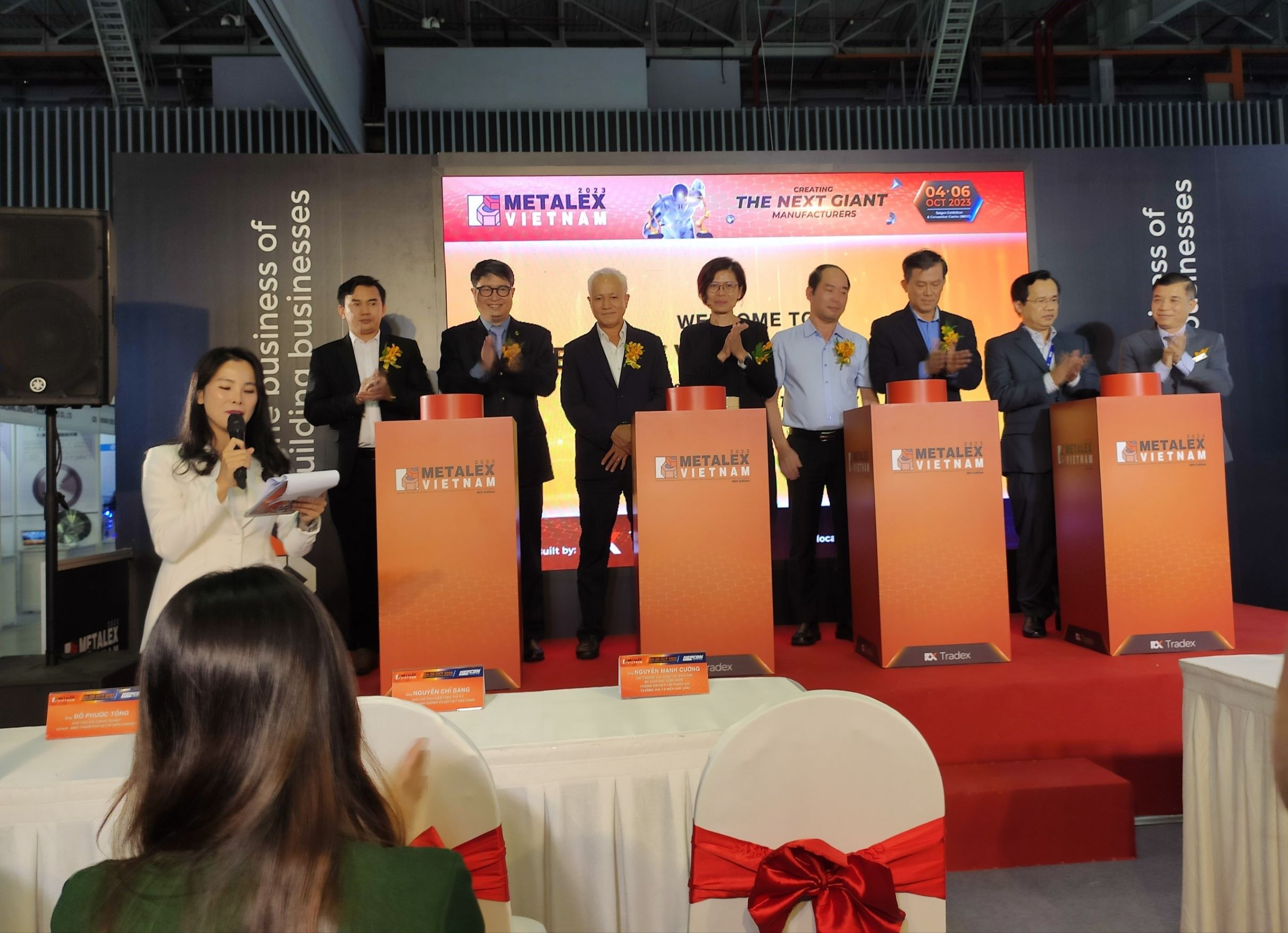 aac516b52165f53bac74.jpg