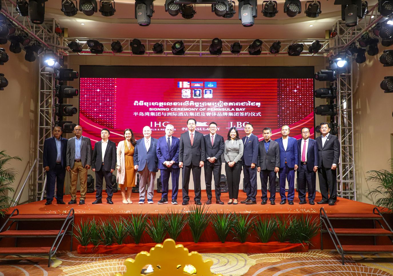 InterContinental-Sihanoukville_Signing.jpg