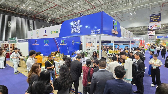 tphcm.cdnchinhphu.vn-thumb_w-640-334895287454388224-2025-3-27-_gina-hang-4-17430547468562098675047.jpg
