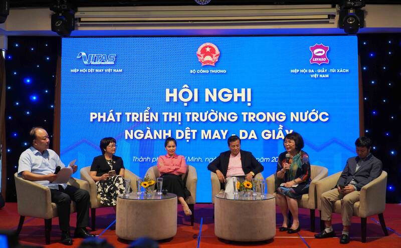 nhu-cau-tieu-thu-cac-san-pham-det-may--da-giay-tang--mo-ra-du-dia-cho-doanh-nghiep-viet-nam_68a838c58d4b1.jpg