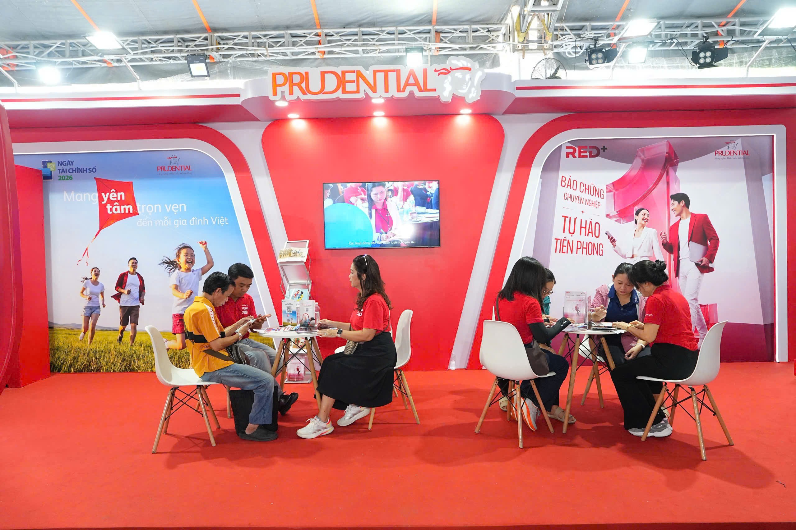 hoat-dong-trai-nghiem-cua-prudential-pld-1780726171.jpg