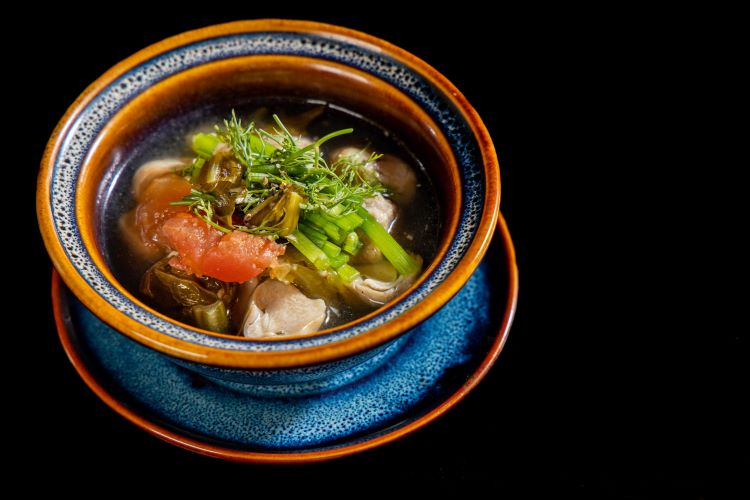 Vietnam-House-Canh-s%C6%B0%E1%BB%9Dn-heo-n%E1%BA%A5u-c%E1%BA%A3i-chua1111.jpg