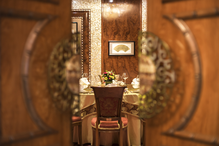 Long-Trieu-The-Royal-Pavilion-VIP.jpg