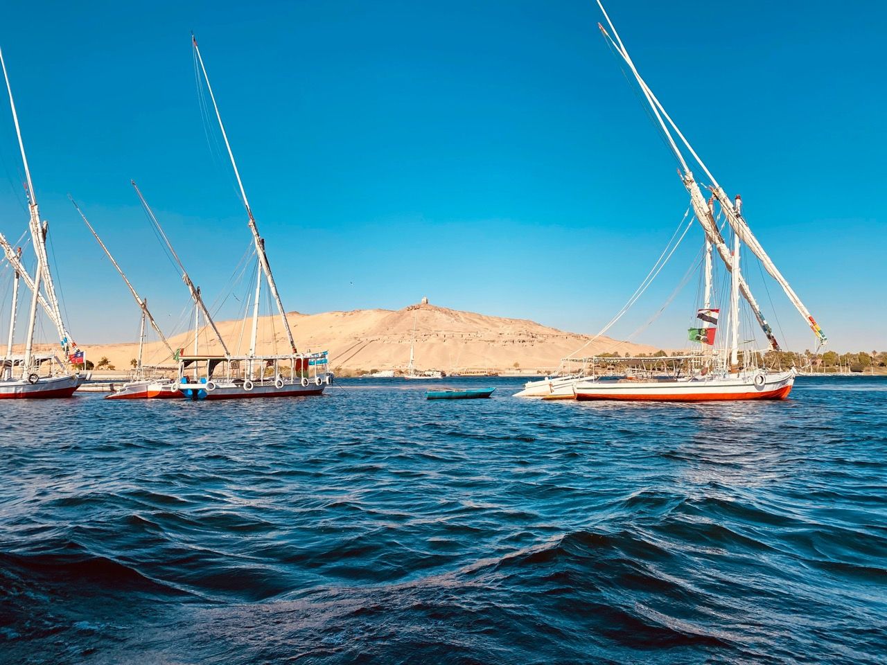 U36050_So-ng-Nile_1722242168.jpeg