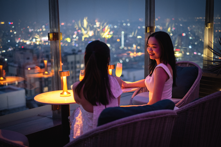 lifestyleonline-Ladies-Night-Out-_-VPLM81.png
