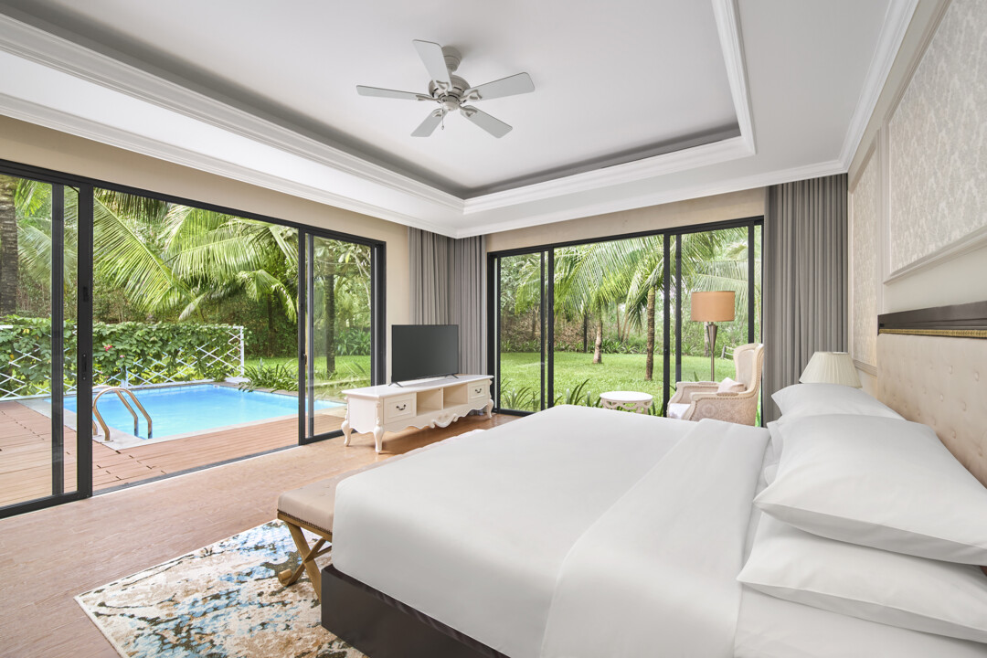 CXRHT_3BR-Garden_1st-Floor-Bedroom_2048px.jpg