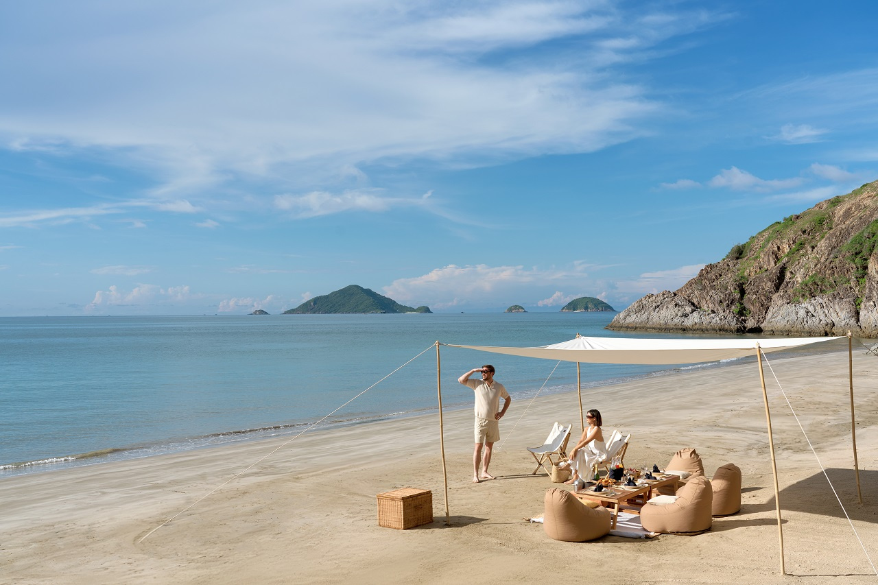 dinh-nghia-moi-cua-dang-cap--khi-xa-xi-tham-lang-tro-thanh-bieu-tuong-cua-gioi-thuong-luu_67cb1c52b592f.jpg