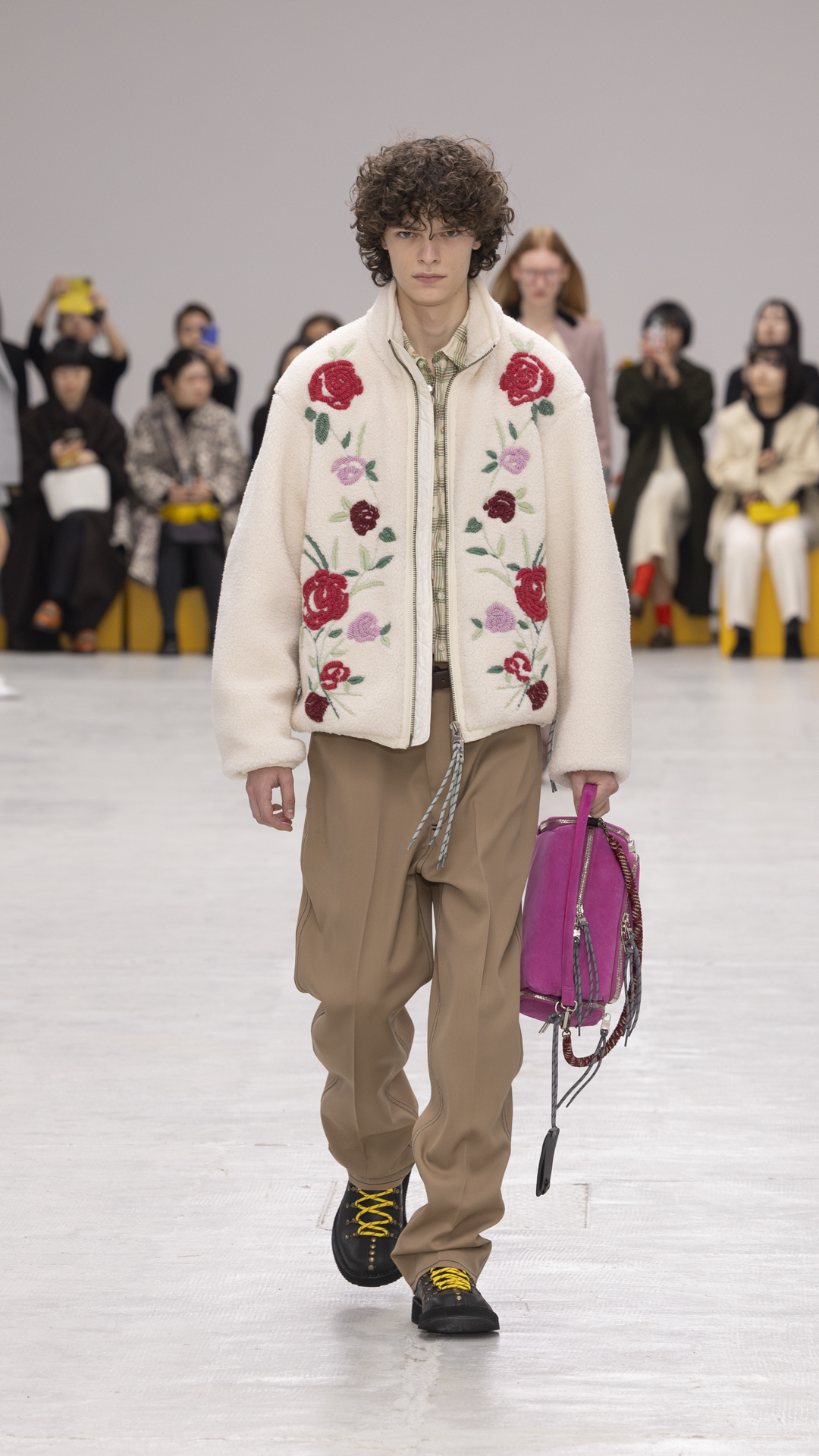 LOOK-04.jpeg