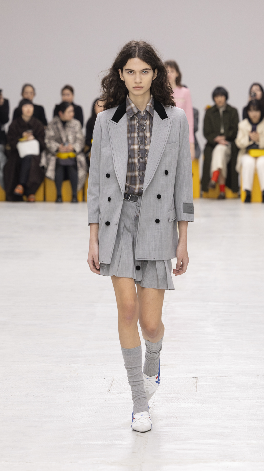 LOOK-01.jpeg