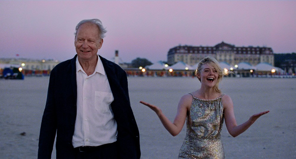 stellan_skarsgard_va_elle_fanning_1_spqq.jpg