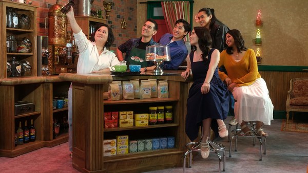 4the-friends%E2%84%A2-experience_600x338.jpg