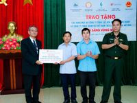 Idemitsu Việt Nam và NSRP đưa 30 cột đèn vào hạ tầng vùng biên, thắp sáng giá trị dài hạn bằng năng lượng mặt trời