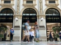 Armani và 15% cổ phần: Bài toán chia quyền sau nhà sáng lập