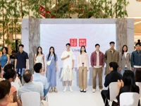 Uniqlo ra mắt bộ sưu tập LifeWear xuân hè 2025 Khoảnh khắc rực rỡ với cảm hứng đô thị Copenhagen và Athens