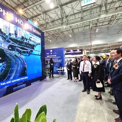 hinh-tphcm-chuan-17133376806101402457149.jpg