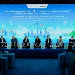 Phiên thảo luận toàn thể cấp cao “Chính sách kết nối – Doanh nghiệp đồng hành: Hướng tới nền kinh tế tự cường, bền vững” trong khuôn khổ sự kiện ngày 05/10.