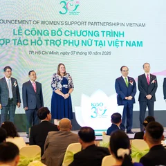 Đại diện các bên tại lễ công bố chương trình hỗ trợ phụ nữ ở Việt Nam, đánh dấu sáng kiến mới của Kao Việt Nam nhân cột mốc 30 năm hoạt động.
