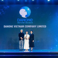 ba-tra-n-tha-hoa-ng-th-ta-ng-gia-m-a-c-danone-via-t-nam-a-i-dia-n-nha-n-gia-i-th-a-ng-ta-hr-asia-1783926751.jpg