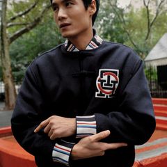 ATTTD_TOMMYHILFIGERXCLOT_STILLS_4_300_39L-768x1024.jpg