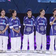 nu-hoang.jpg