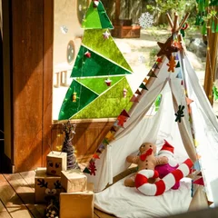 SSNVB-Christmas-Decor-3-lon-682x1024.jpeg