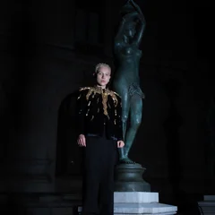 cmd-x-balmain-2-min-1709186610.jpg