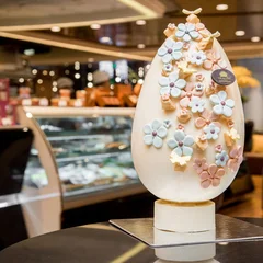 Easter-Eggs-at-The-Reverie-Boutique1.jpg