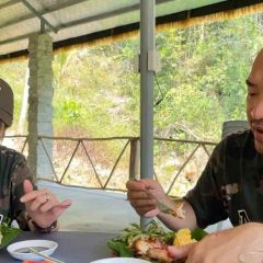 vua-cong-bo-lam-phim-tet-thu-trang-tien-luat-da-ra-mat-vlog-du-lich-1-104515.jpg