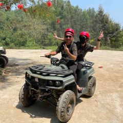 vua-cong-bo-lam-phim-tet-thu-trang-tien-luat-da-ra-mat-vlog-du-lich-7-104526.jpg