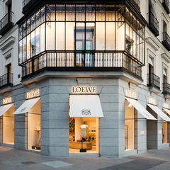 0405042023_MFonline_LOEWE3.jpg