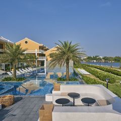 swimming-pool2.jpg