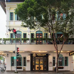Vietnam-House-Restaurant-01.jpg