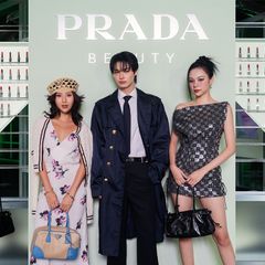 Prada-Beauty-Press-1.jpg