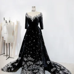 image?url=https%3A%2F%2Fwww.datocms-assets.com%2F56778%2F1723504809-dress.jpg%3Fauto%3Dformat%252Ccompress%26cs%3Dsrgb&w=3840&q=75