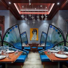 Kh%C3%B4ng-gian-Nh%C3%A0-h%C3%A0ng-Vietnam-House-1.jpg