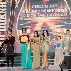 DZ-TOP9-10-2048x1365.jpg