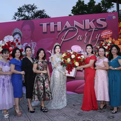 z7029700043624_b749cb110e75ad7b6eb33178bbef60c3.jpg