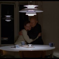stellan_skarsgard_va_elle_fanning_giza.jpg