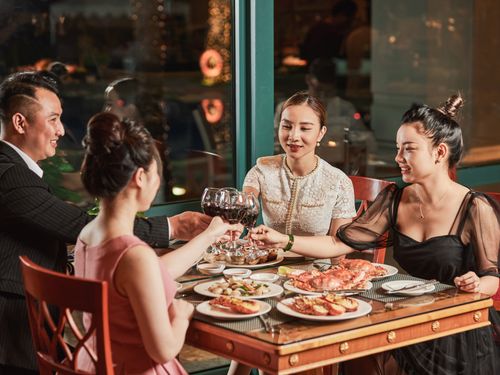 Hà Nội Daewoo Hotel rộn ràng chào đón mùa lễ hội cuối năm với những chương trình Noel đặc sắc