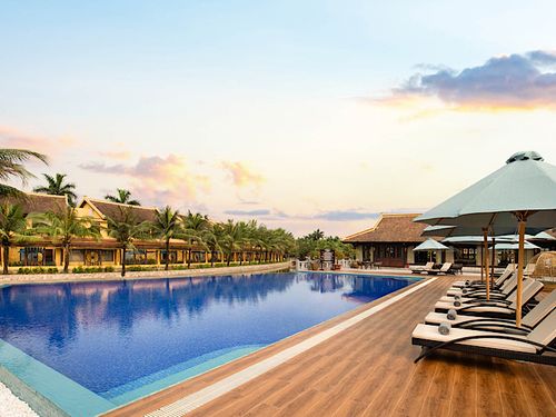 Tháng Tư 2024 với trải nghiệm mùa hè sum họp tại Emeralda Resort Tam Cốc & Ninh Bình