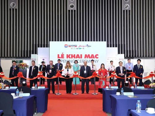 Khai mạc Triển lãm sản phẩm, công nghệ và dịch vụ làm đẹp - Vietnam Beautycare Expo 2024: Công nghệ làm đẹp lên ngôi