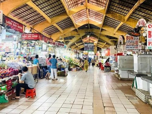 Xu hướng du lịch siêu thị, khám phá văn hóa địa phương qua từng kệ hàng