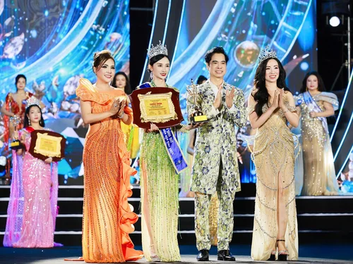 Hoa hậu Doanh nhân Hòa bình 2025: Nữ CEO ngành nội thất Phú Thọ đăng quang Hoa hậu Đại sứ
