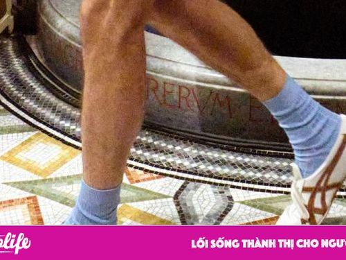 Onitsuka Tiger x VERSACE: Bộ sưu tập Xuân Hè 2026 mang tính dấu ấn cả 2 qua chi tiết đính tán