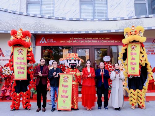 Mai Thu Huyền đánh dấu 30 năm sự nghiệp với trung tâm đào tạo điện ảnh, ứng dụng AI