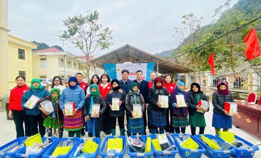 LocknLock hỗ trợ hơn 11 tỷ đồng cho phụ nữ khó khăn tại Việt Nam và Hàn Quốc trong khuôn khổ chương trình Courage with LocknLock