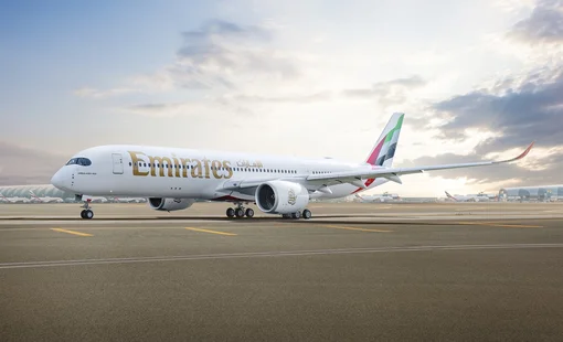 Đội bay Emirates đón chiếc A350-900 đầu tiên