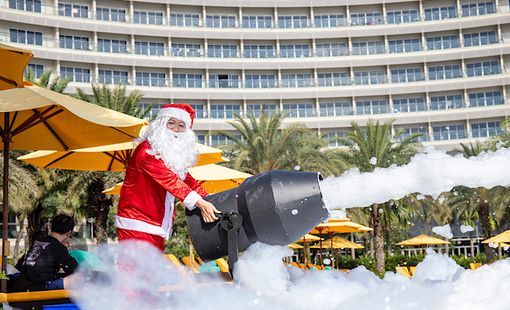 Pullman Phú Quốc Beach Resort với sân chơi mùa lễ hội chờ bạn khám phá
