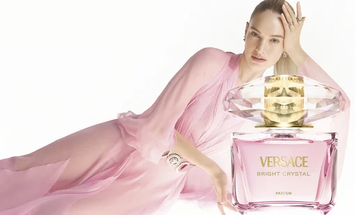 Versace Bright Crystal Parfum mang sắc hương biểu tượng của tinh tế và quyến rũ