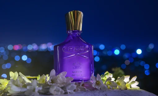 Làn hương của hoa huệ Ấn Độ trong màn đêm kết tinh vào Creed Queen of Silk